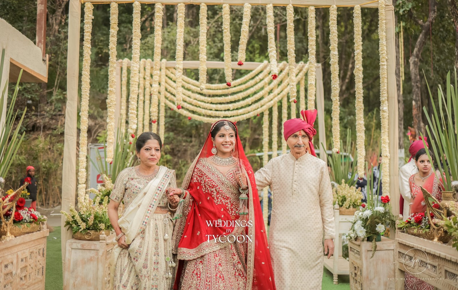 Akshay & Yashika